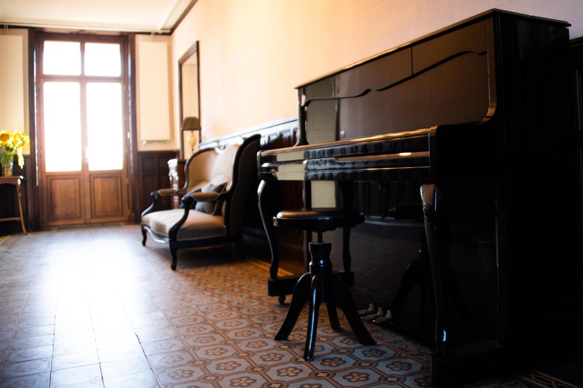 Domaine De La Briouse Bed and Breakfast Sanxay Exteriör bild